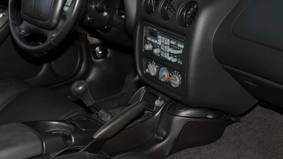 2002 Pontiac Firebird Trans Am 4th Gen - Image 10 of 23