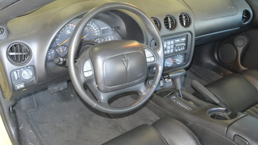 2002 Pontiac Firebird Trans Am 4th Gen - Image 4 of 8