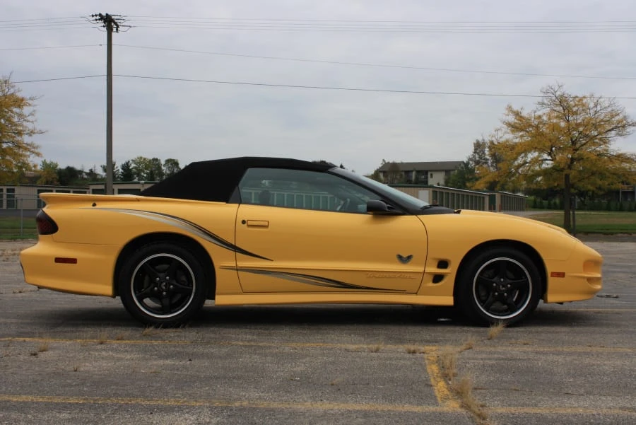2002 Pontiac Firebird Trans Am 4th Gen - Image 11 of 12