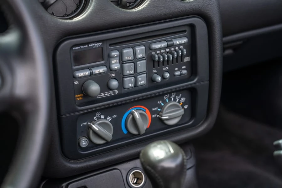 2002 Pontiac Firebird Trans Am 4th Gen - Image 30 of 31