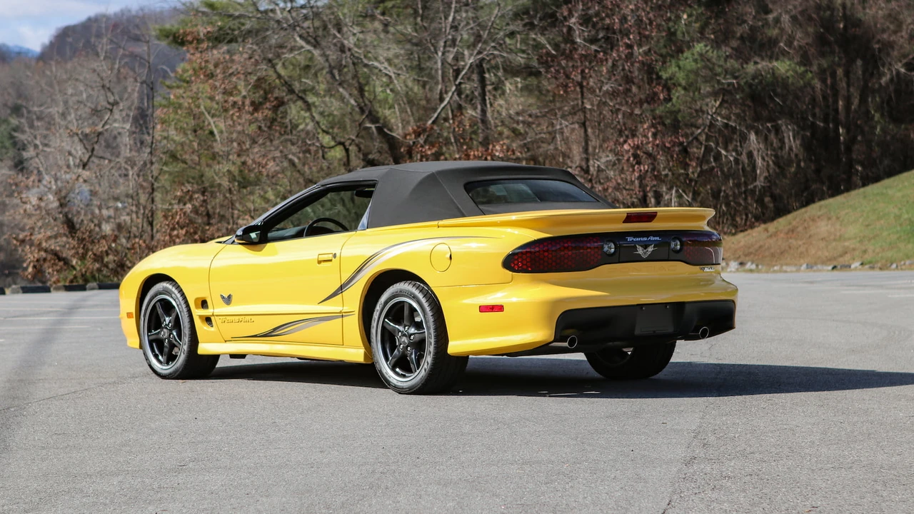 2002 Pontiac Firebird Trans Am 4th Gen - Image 30 of 31