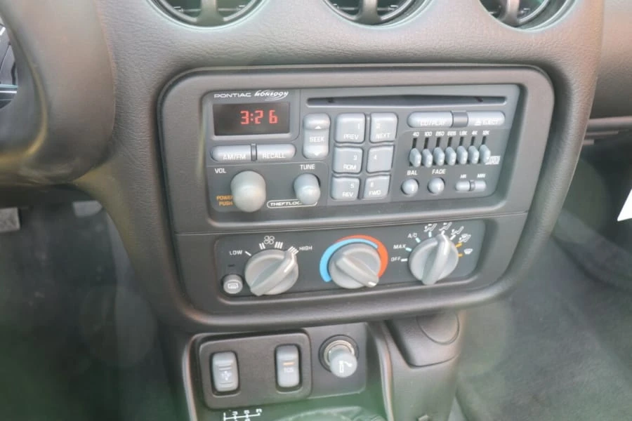 2002 Pontiac Firebird Trans Am 4th Gen - Image 18 of 29