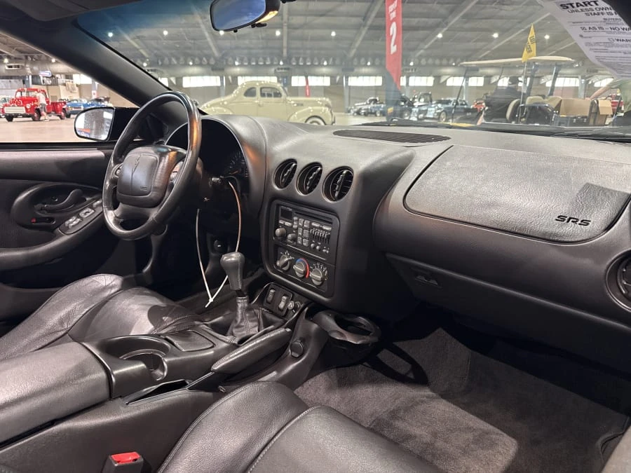 2002 Pontiac Firebird Trans Am 4th Gen - Image 6 of 8