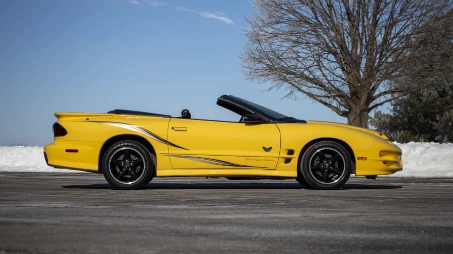 2002 Pontiac Firebird Trans Am 4th Gen - Image 2 of 20