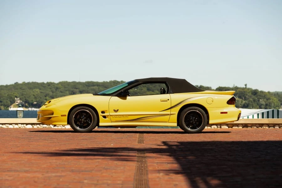 2002 Pontiac Firebird Trans Am 4th Gen - Image 2 of 31