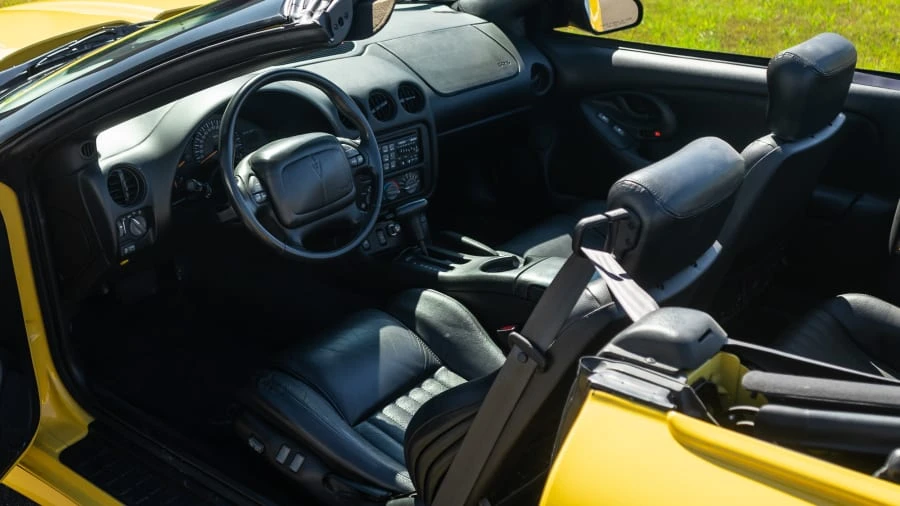 2002 Pontiac Firebird Trans Am 4th Gen - Image 4 of 12