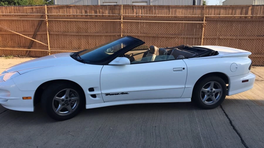 2002 Pontiac Firebird Trans Am 4th Gen - Image 2 of 8