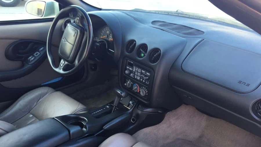 2002 Pontiac Firebird Trans Am 4th Gen - Image 5 of 8