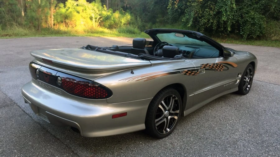 2002 Pontiac Firebird Trans Am 4th Gen - Image 8 of 12