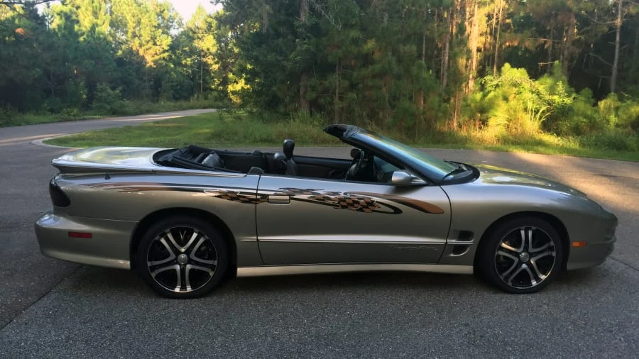 2002 Pontiac Firebird Trans Am 4th Gen - Image 9 of 12