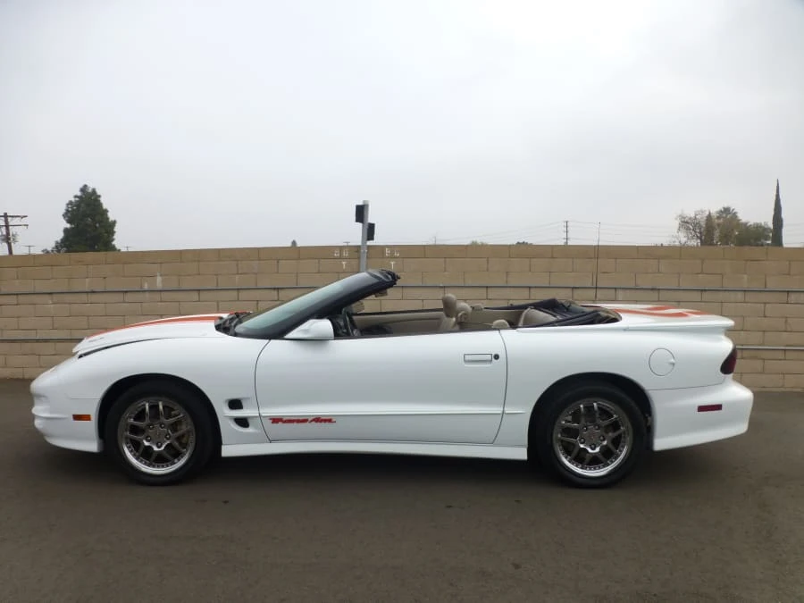 2002 Pontiac Firebird Trans Am 4th Gen - Image 2 of 8