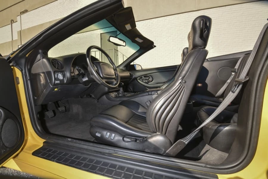 2002 Pontiac Firebird Trans Am 4th Gen - Image 4 of 12