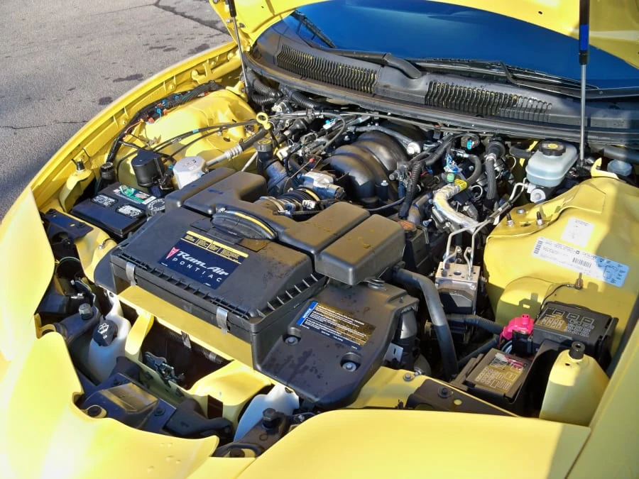 2002 Pontiac Firebird Trans Am 4th Gen - Image 5 of 6