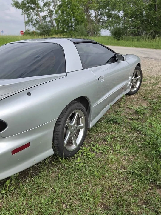 2002 Pontiac Firebird Trans Am 4th Gen - Image 6 of 17