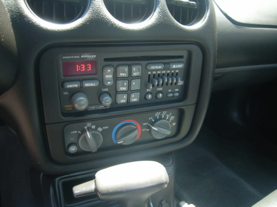 2002 Pontiac Firebird Trans Am 4th Gen - Image 5 of 12