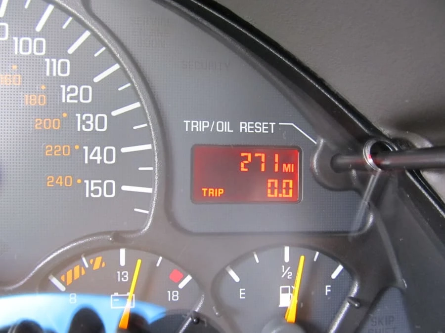 2002 Pontiac Firebird Trans Am 4th Gen - Image 5 of 8