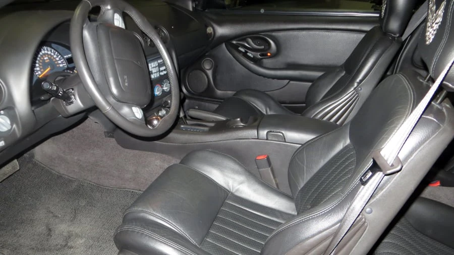 2002 Pontiac Firebird Trans Am 4th Gen - Image 2 of 7