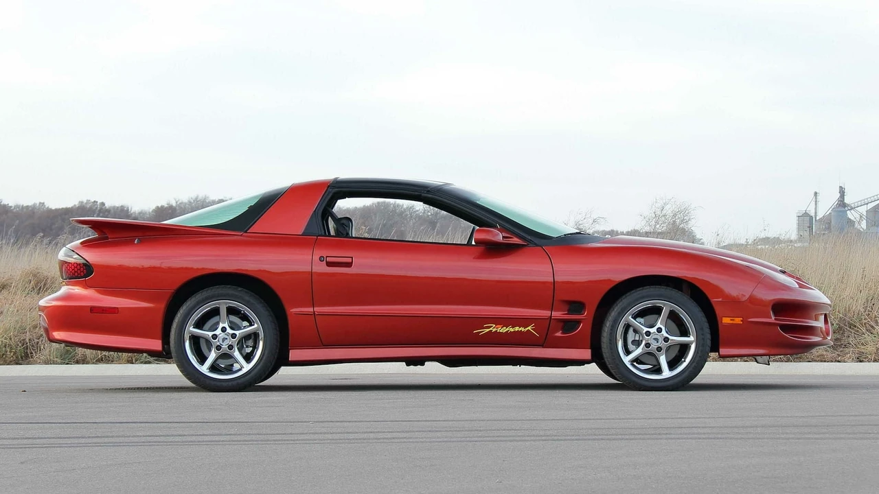2002 Pontiac Firebird Trans Am 4th Gen - Image 8 of 22