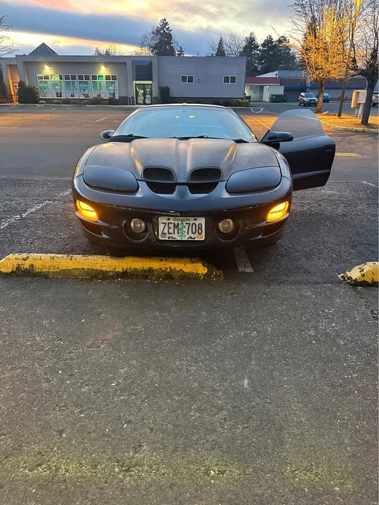 2002 Pontiac Firebird Trans Am 4th Gen - Image 2 of 5