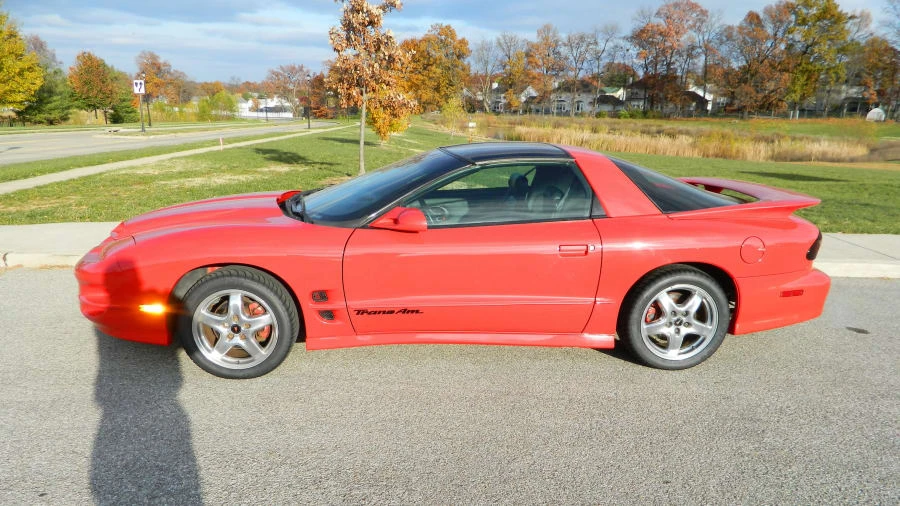 2002 Pontiac Firebird Trans Am 4th Gen - Image 2 of 7