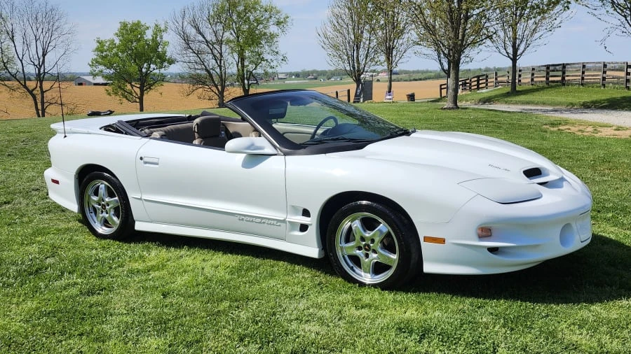 2002 Pontiac Firebird Trans Am 4th Gen - Image 5 of 13