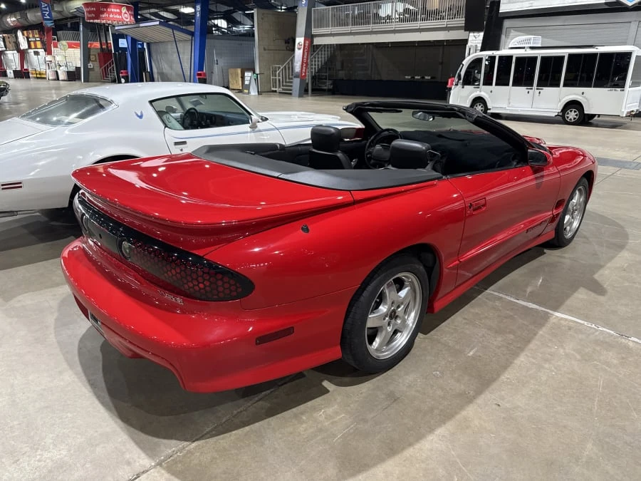 2002 Pontiac Firebird Trans Am 4th Gen - Image 2 of 8