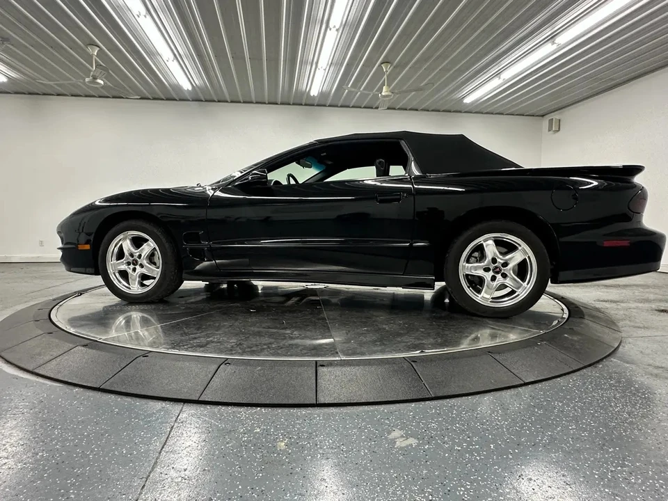 2002 Pontiac Firebird Trans Am 4th Gen - Image 13 of 25