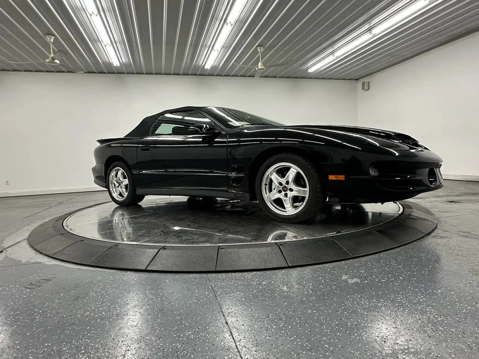 2002 Pontiac Firebird Trans Am 4th Gen - Image 19 of 25