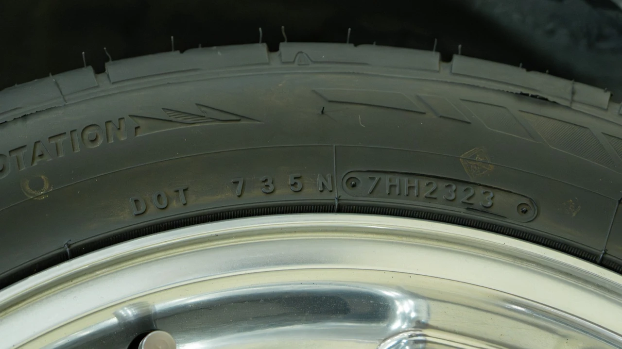 2002 Pontiac Firebird Trans Am 4th Gen - Image 15 of 21