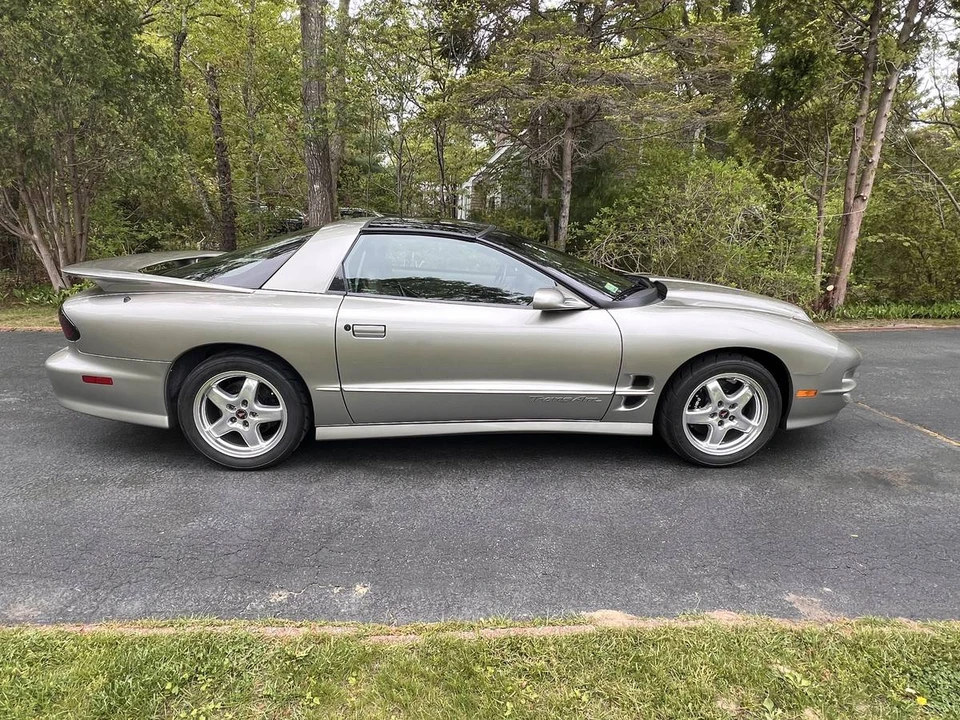 2002 Pontiac Firebird Trans Am 4th Gen - Image 3 of 24