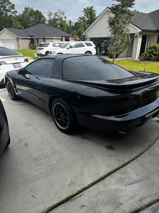 2002 Pontiac Firebird 4th Gen - Image 8 of 16