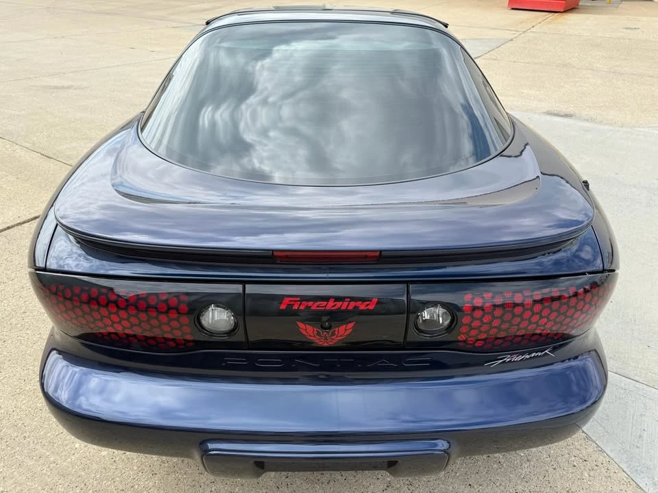 2002 Pontiac Firebird Formula 4th Gen - Image 11 of 20