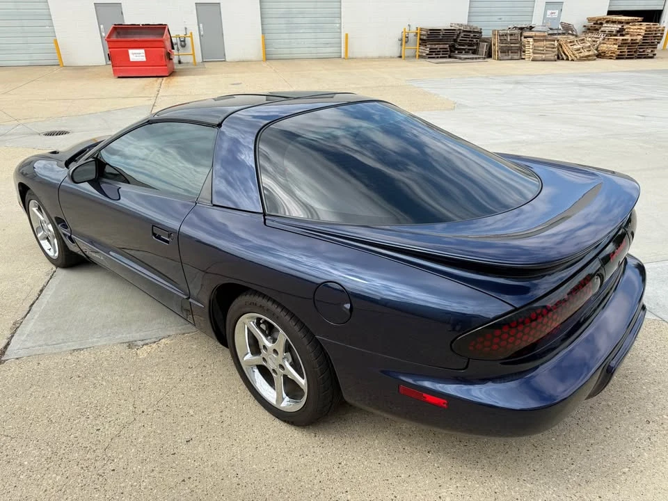 2002 Pontiac Firebird Formula 4th Gen - Image 8 of 20