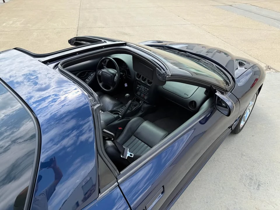 2002 Pontiac Firebird Formula 4th Gen - Image 13 of 20