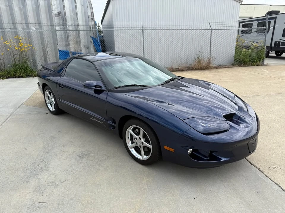 2002 Pontiac Firebird Formula 4th Gen - Image 2 of 20