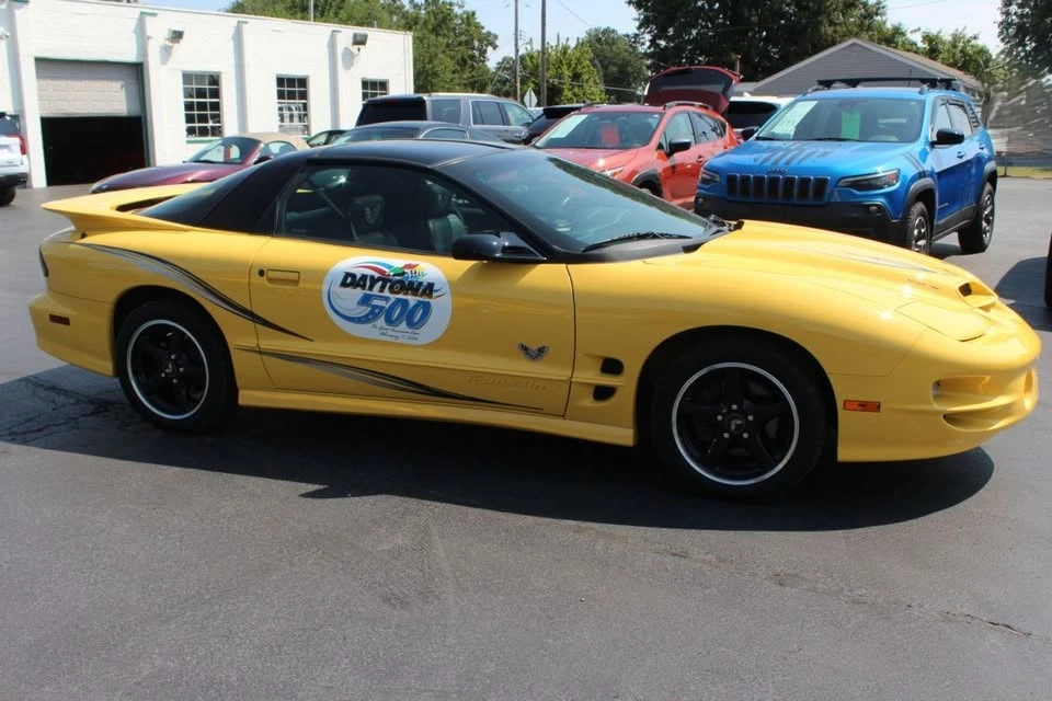 2002 Pontiac Firebird Trans Am 4th Gen - Image 9 of 20