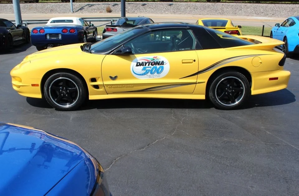 2002 Pontiac Firebird Trans Am 4th Gen - Image 19 of 20