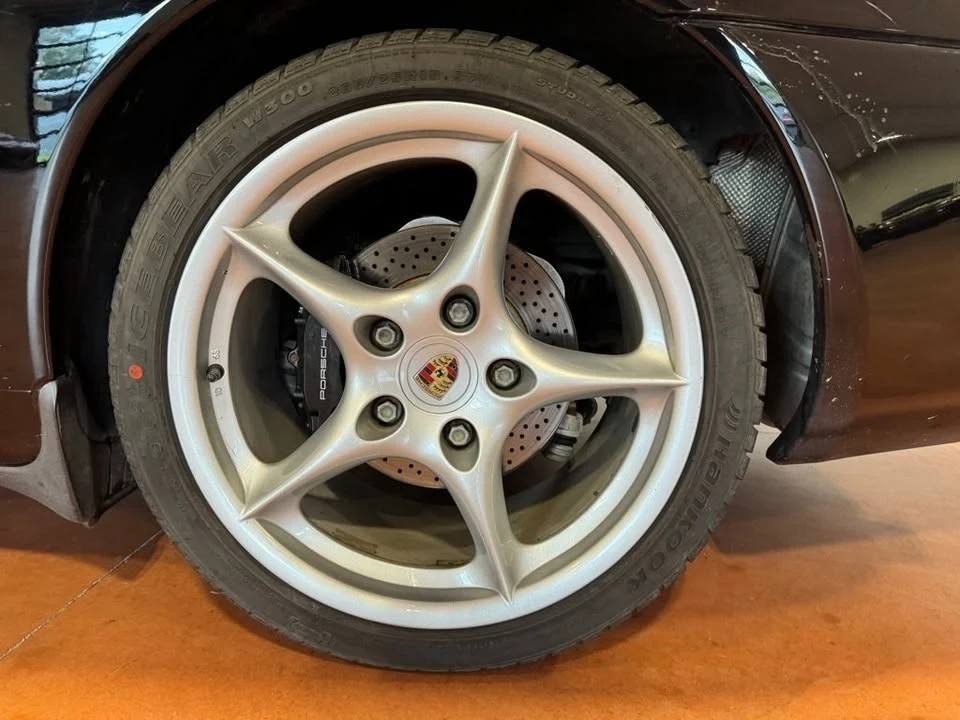 2002 Porsche 996 Carrera - Image 11 of 20