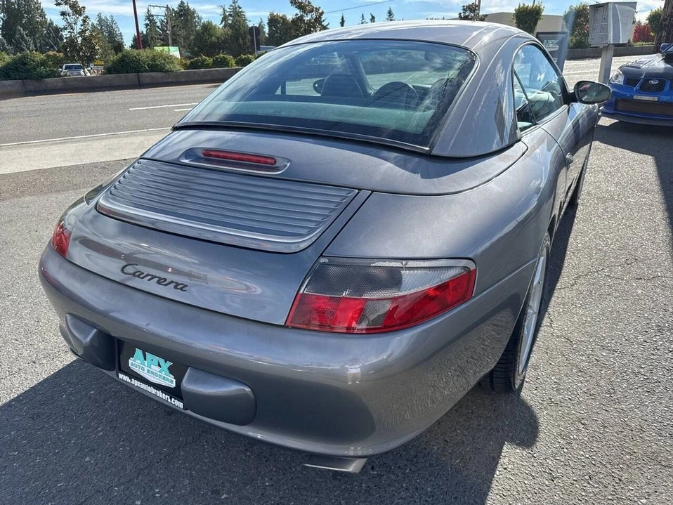 2002 Porsche 911 - Image 5 of 18