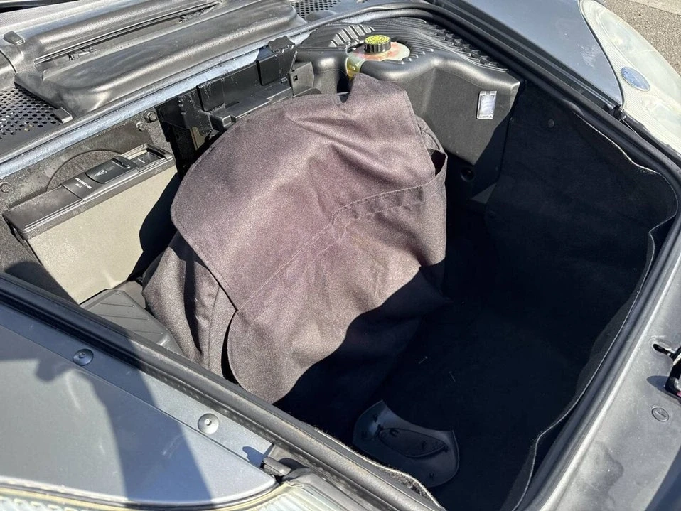 2002 Porsche 911 - Image 12 of 18
