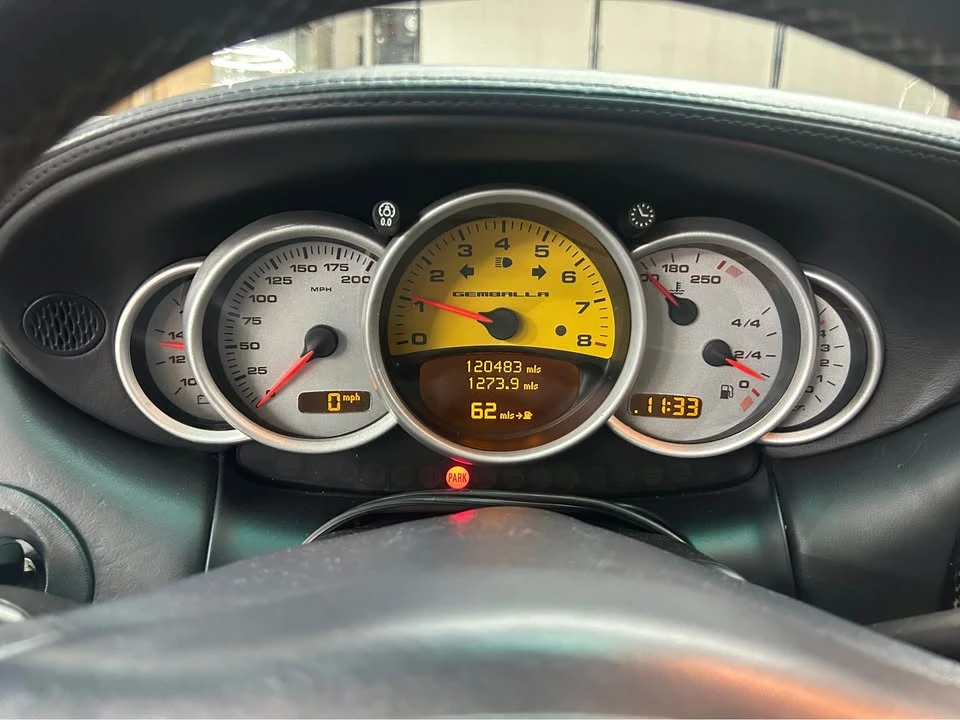 2002 Porsche 996 Carrera - Image 10 of 20