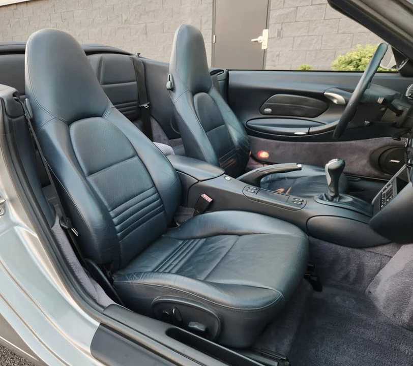 2002 Porsche 996 Carrera - Image 10 of 20