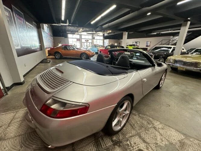 2002 Porsche 996 Carrera - Image 10 of 23