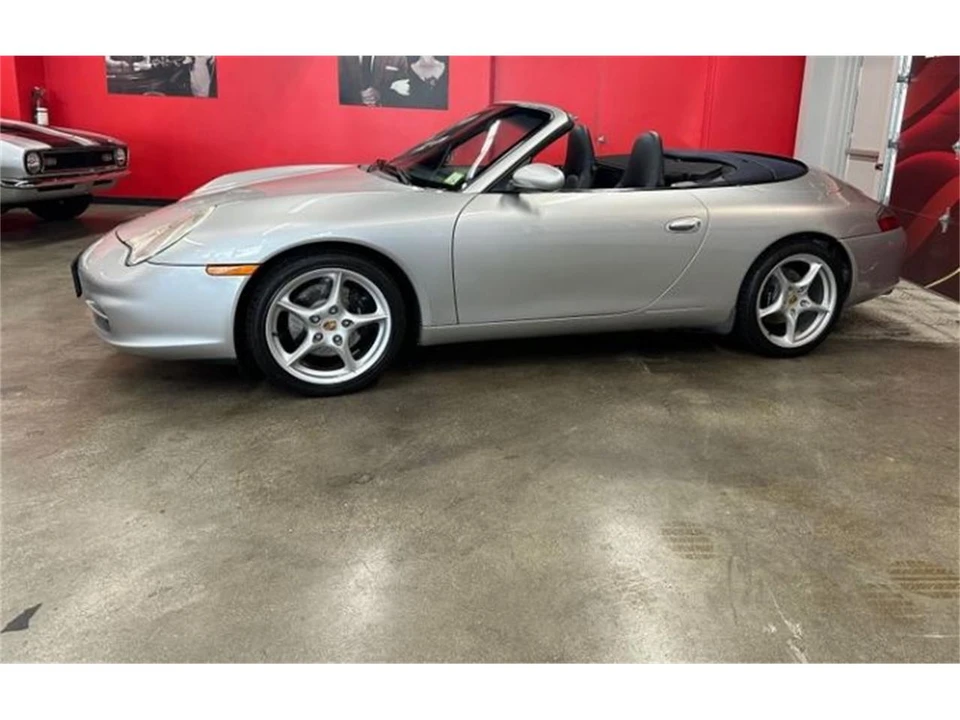 2002 Porsche 996 Carrera - Image 9 of 23