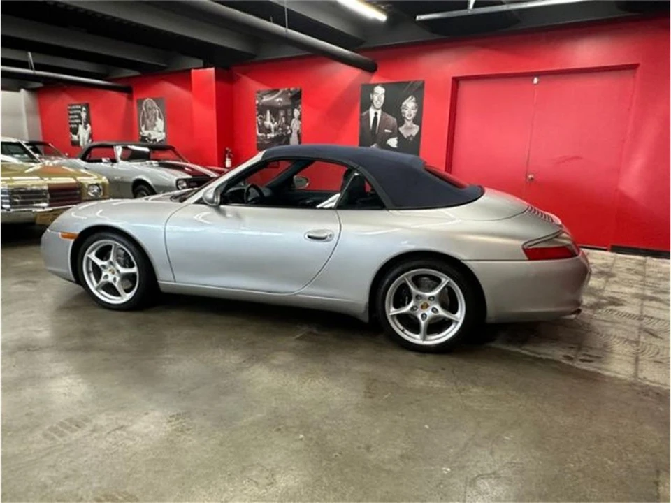 2002 Porsche 996 Carrera - Image 18 of 23