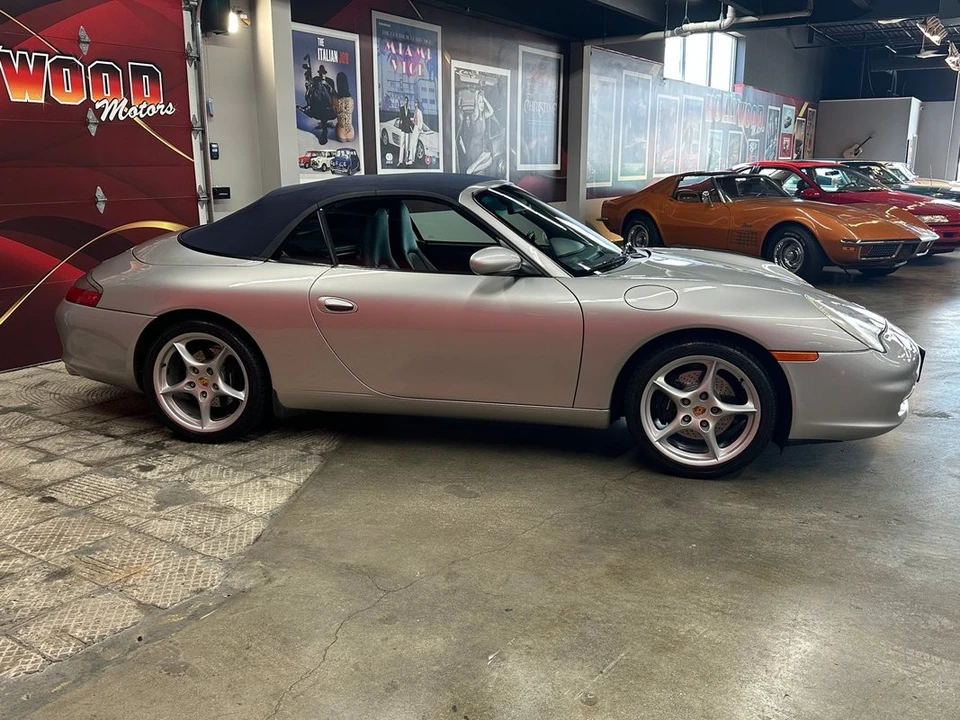 2002 Porsche 996 Carrera - Image 10 of 31