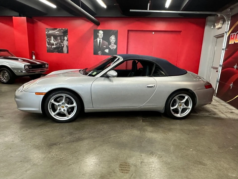 2002 Porsche 996 Carrera - Image 18 of 31