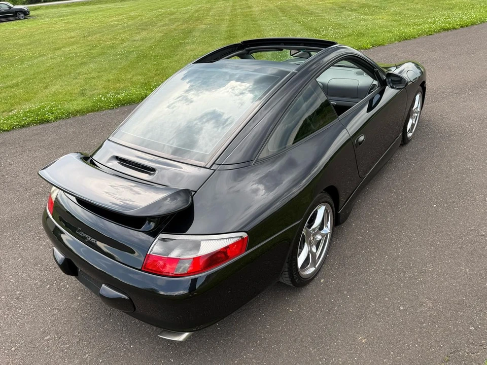 2002 Porsche 996 Carrera - Image 30 of 31