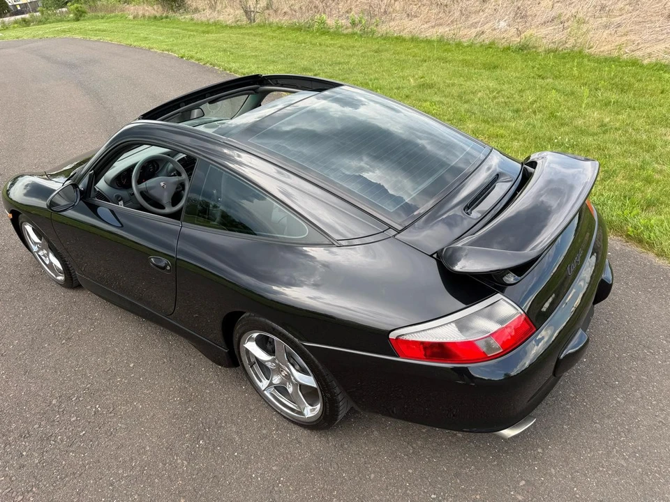 2002 Porsche 996 Carrera - Image 28 of 31
