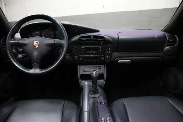 2002 Porsche 996 Carrera - Image 9 of 31